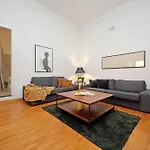 Amleto Apartments